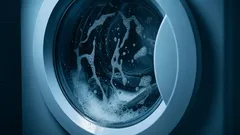 Voiko sukkia ja alusvaatteita pestä yhdessä?