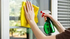 Milloin ja miten pestä ikkunat ennen pääsiäistä, jotta kotiin tulisi harmoniaa, onnea ja yltäkylläisyyttä