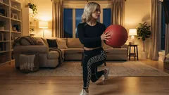 Jos lankku kyllästyttää, tämä liike polttaa rasvaa paljon tehokkaammin ja auttaa muotoilemaan kauniin vartalon