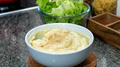 Salainen ainesosa, jota ranskalaiset kokit käyttävät tehdäkseen perunamuusista kermaisempaa