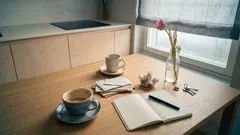 Miksi jäät odottamaan, vaikka tiedät jo: uponneiden kustannusten harha parisuhteessa