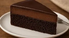 Ilman jauhoja ja valmista hetkessä: suklaisen Marquis-jälkiruoan resepti vain viidessä vaiheessa