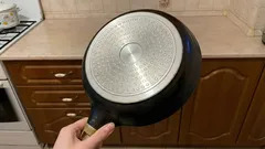 Jopa vuosien pinttynyt karsta lähtee 10 minuutissa, kun hyödynnät yksinkertaisia niksejä – ilman riskiä astioille