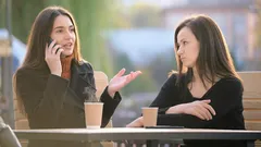 Yleisiä tapoja, joiden vuoksi muut saattavat pitää sinua töykeänä ja epämiellyttävänä.