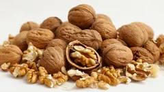 Älä heitä pähkinänkuoria pois: tämä "jätteet" voi ratkaista monia kotitalousongelmia.