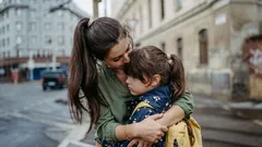 7 ”mukavaa” vanhempien elettä, jotka psykologien mukaan voivat aiheuttaa lapsille ahdistusta