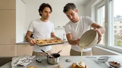 Mehevä makowiec kotona – unikontäyte pysyy rullassa ja sitruunakuorrute kruunaa