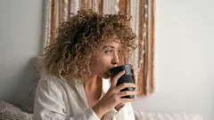 Kahvi tyhjään vatsaan aamulla: voiko vai eikö?