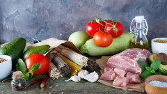 Tiedätkö, mikä yksi ruoka-aine kannattaa jättää pois ruokavaliosta 40 ikävuoden jälkeen – ja miksi?