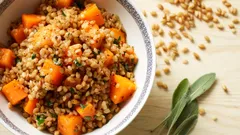 Naisten tärkein puuro: mikä sisältää kollageenia ja nuorentaa kehoa