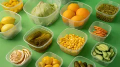 Mikromuovi ruoassa: näin se päätyy lautasellesi ja mitä voit tehdä altistuksen vähentämiseksi