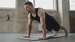 Jos pystyt tekemään näin monta punnerrusta ikäisenäsi, olet hyvässä kunnossa