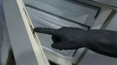 Mitä pitää tehdä, jotta jääkaapin oven tiivisteeseen ei muodostu hometta?