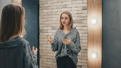 Mitä itselleen puhuminen tarkoittaa psykologisesta näkökulmasta?